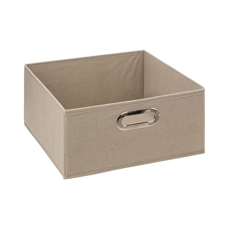 beige-mand-soclever